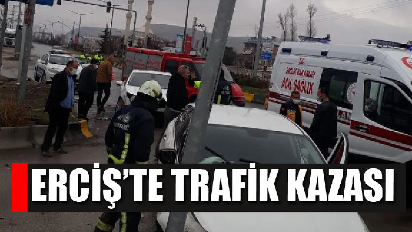 Erciş'te trafik kazası: 3 yaralı
