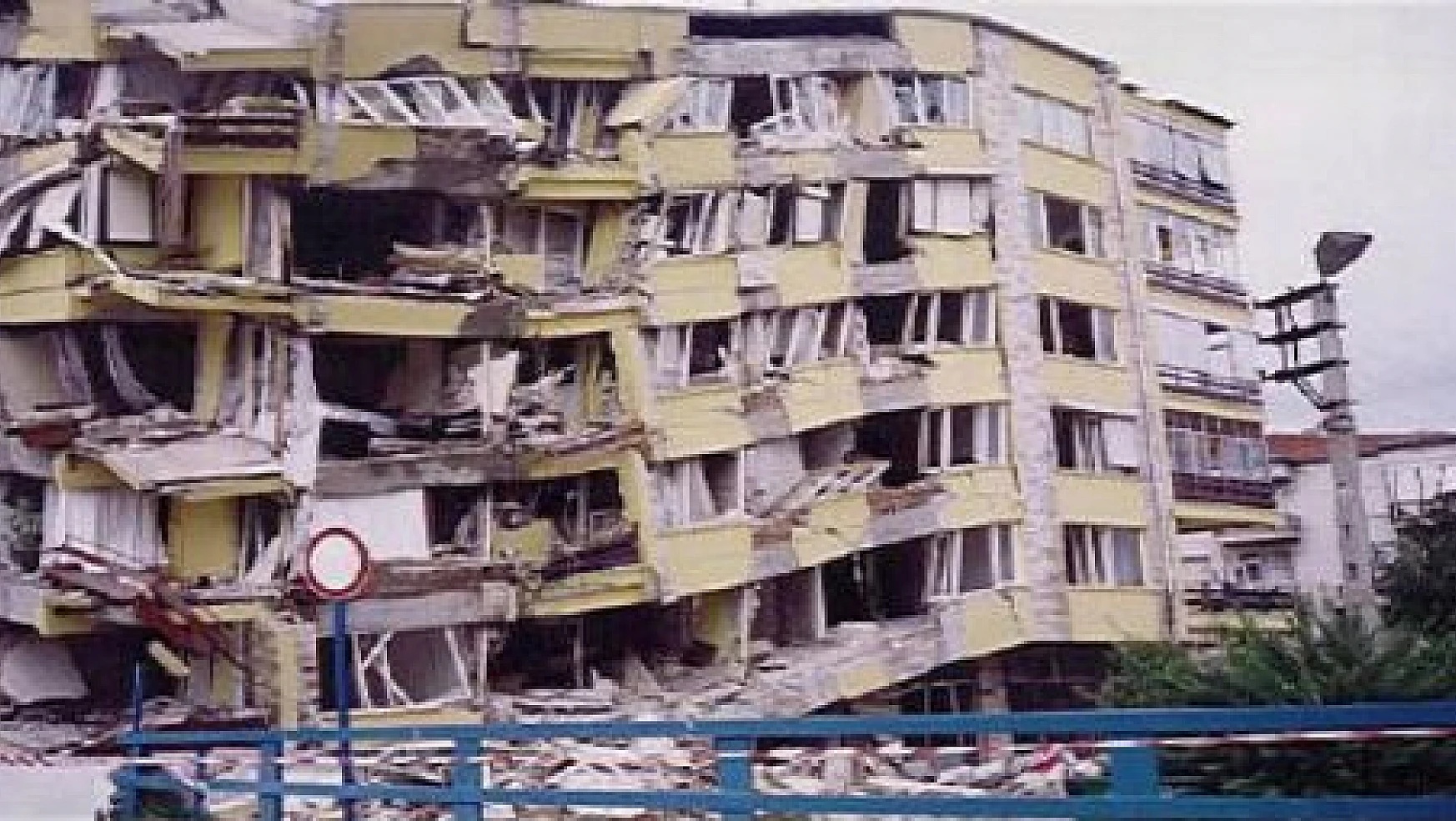 Van'da Binaların Dayanıklılığı Ölçülecek