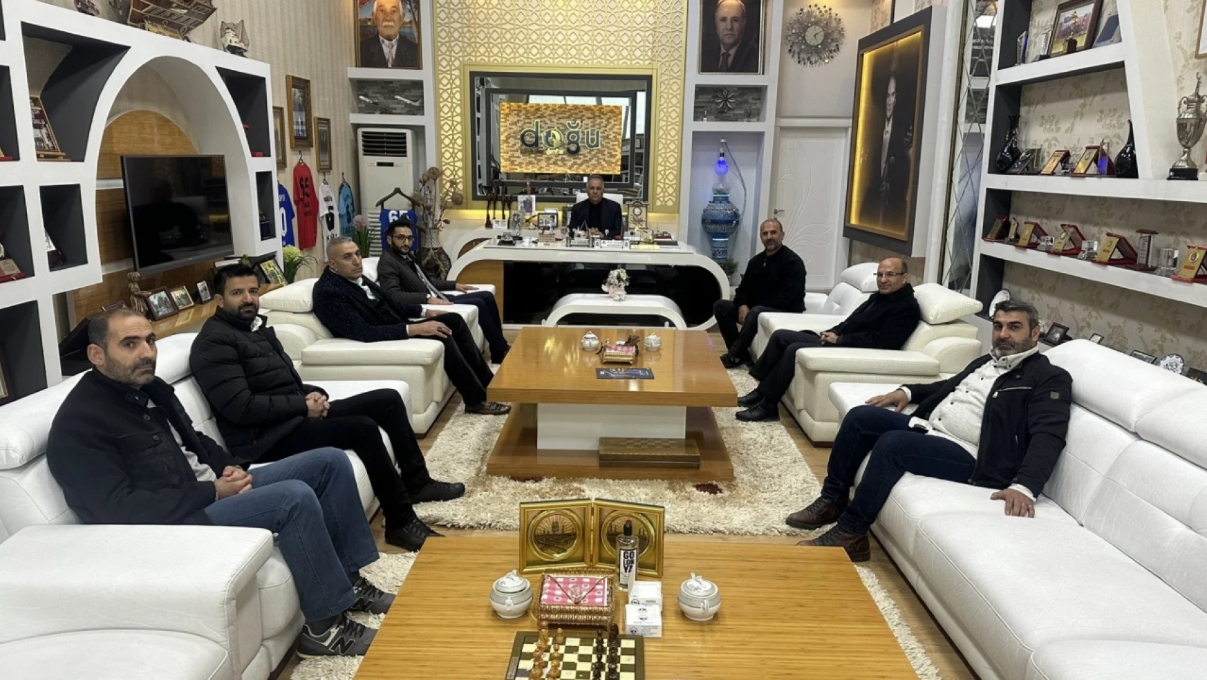 Deva Partisi'nden Kandaşoğlu'na ziyaret