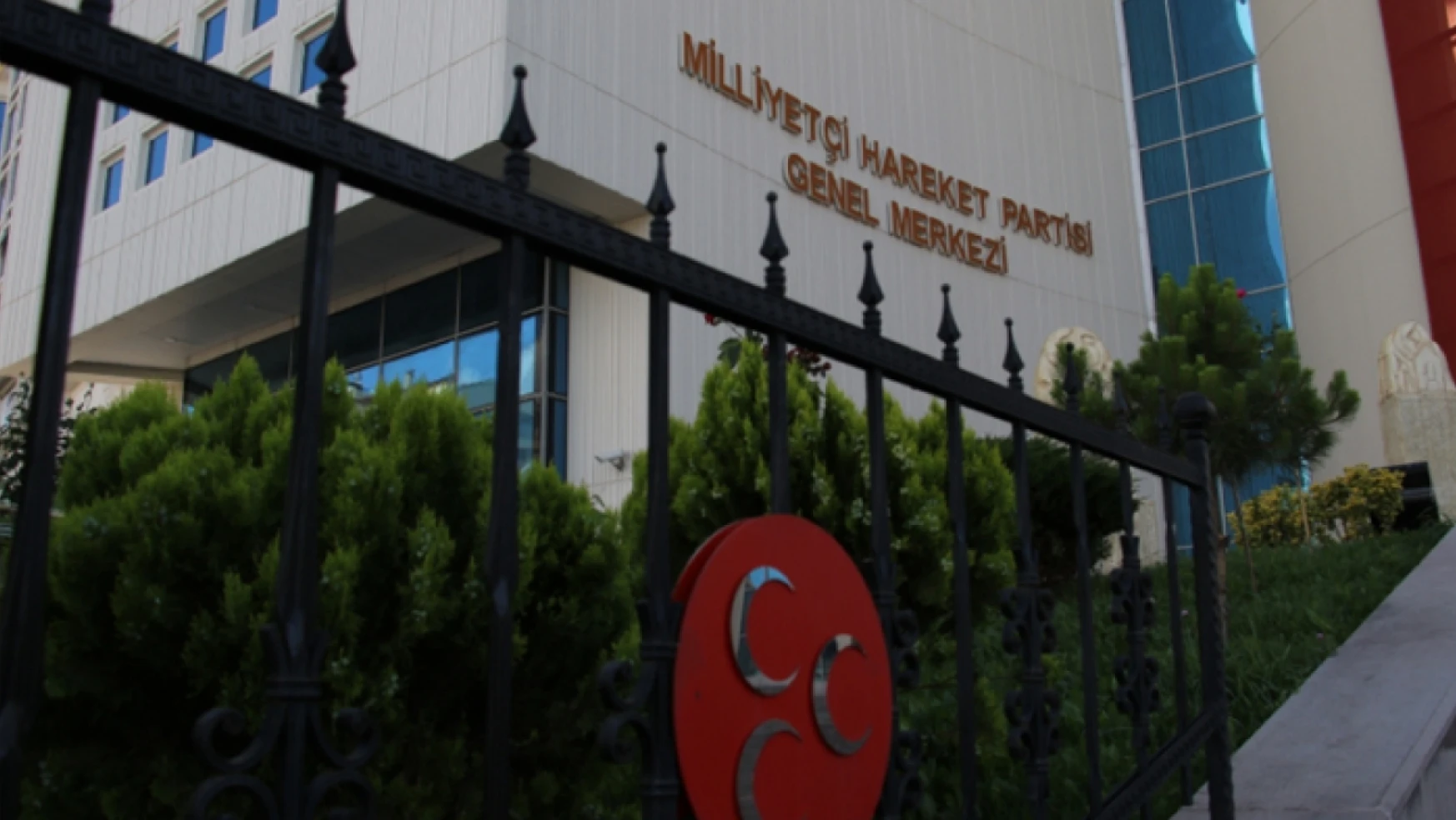 MHP, 55 belediye başkan adayını daha açıkladı